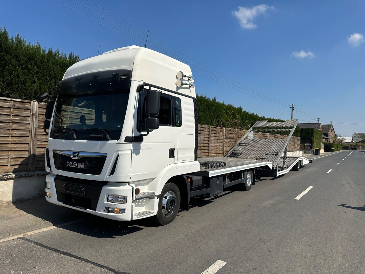 MAN 8.250 TGL*VDI2700*TOP*4-er Zug BFT Anhänger MAN 8.250 TGL*4er-Zug*XLX Kabine*VDI2700*TOP* - Tovornjak avtotransporter: slika 1 MAN 8.250 TGL*VDI2700*TOP*4-er Zug BFT Anhänger MAN 8.250 TGL*4er-Zug*XLX Kabine*VDI2700*TOP* - Tovornjak avtotransporter: slika 1