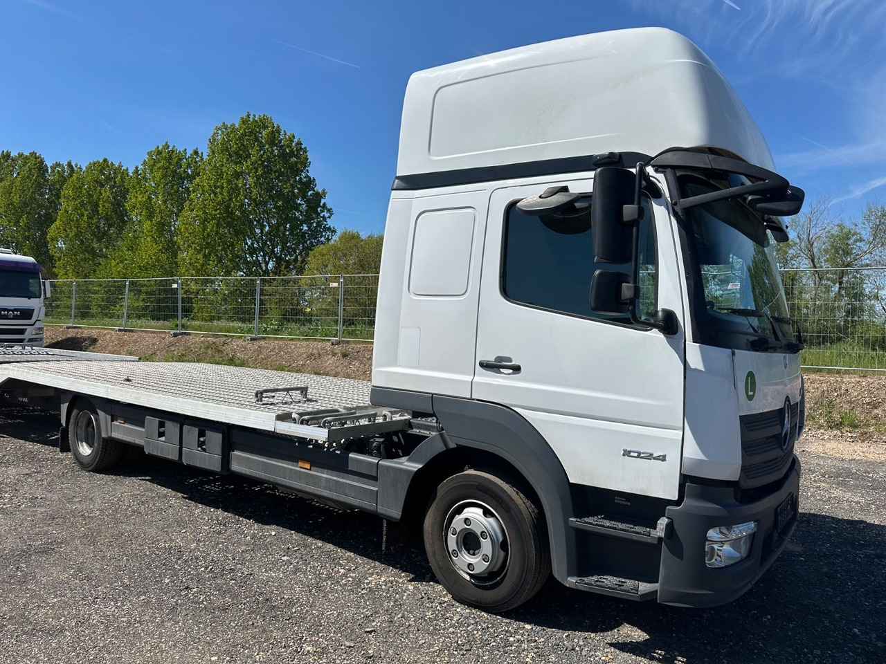 Mercedes-Benz Atego 1024 Flachzug 2-Bett Winde VDI2700 - Tovornjak avtotransporter: slika 3 Mercedes-Benz Atego 1024 Flachzug 2-Bett Winde VDI2700 - Tovornjak avtotransporter: slika 3