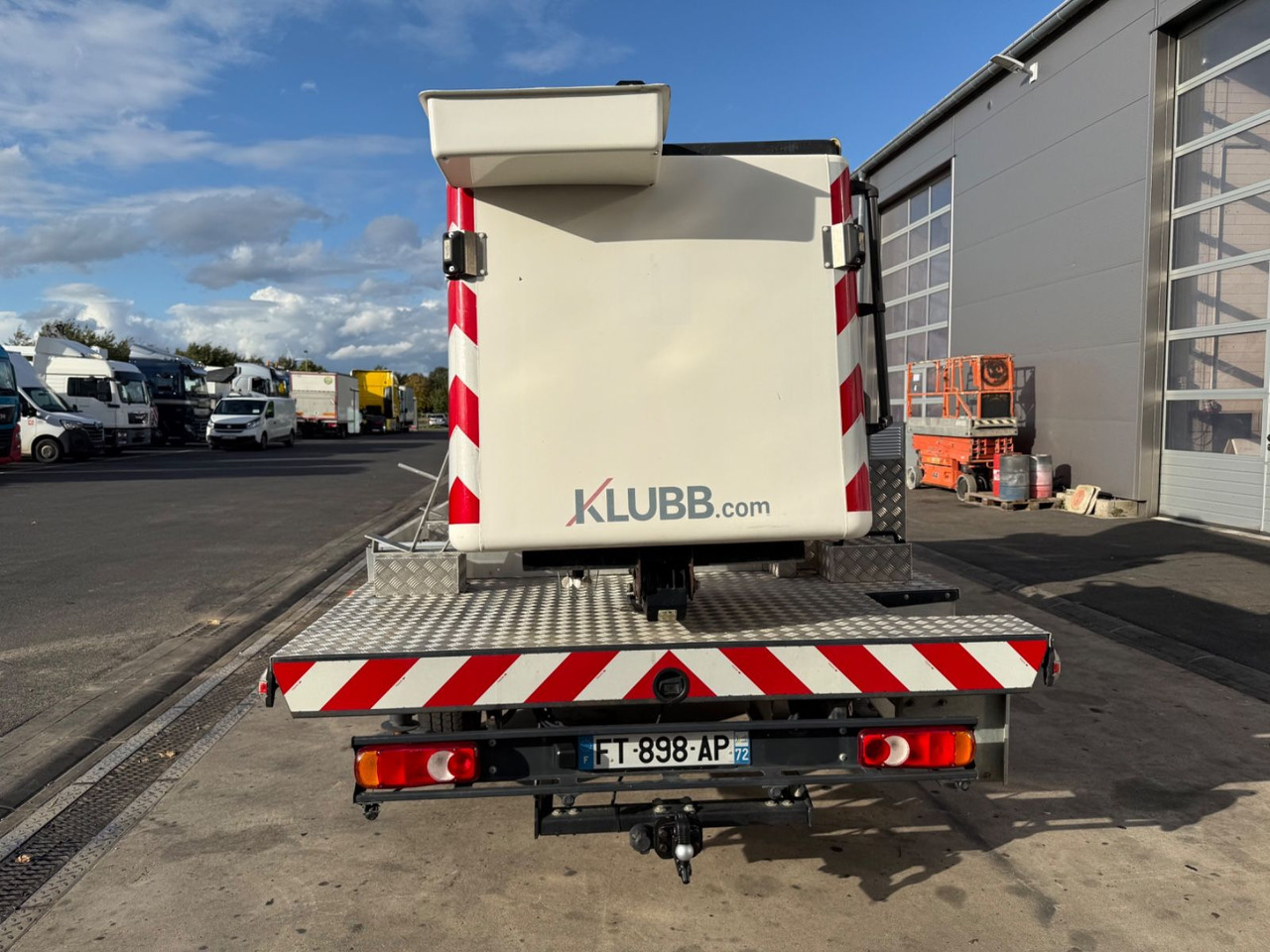 Renault Master III Steiger/11,2m/3,5t/Klubb K26/AHK - Dvižna ploščad montirana na tovornjak: slika 2 Renault Master III Steiger/11,2m/3,5t/Klubb K26/AHK - Dvižna ploščad montirana na tovornjak: slika 2