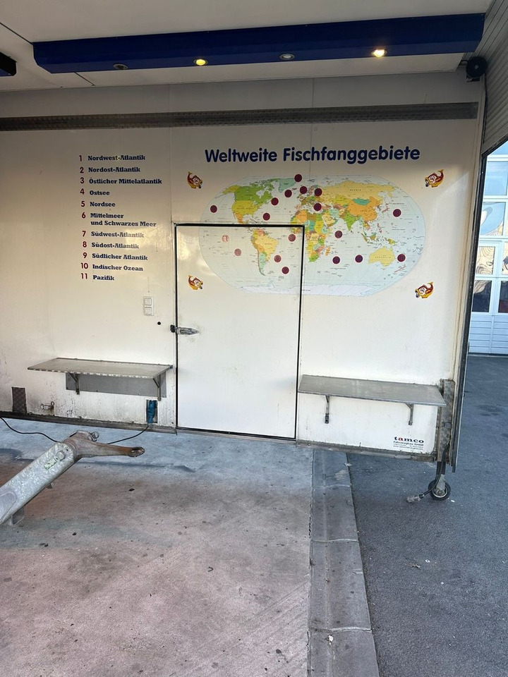 Tamco Merkur 6600D Fisch- Verkaufswagen Tamco Merkur 6600D Fisch- Verkaufswagen - Prikolica s hrano: slika 5 Tamco Merkur 6600D Fisch- Verkaufswagen Tamco Merkur 6600D Fisch- Verkaufswagen - Prikolica s hrano: slika 5