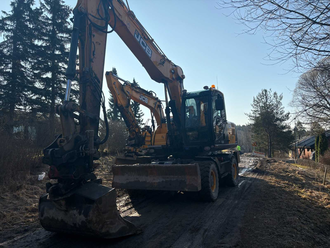 Wheel excavator JCB JS175W TT4F 4.8 - Bager na kolesih: slika 5 Wheel excavator JCB JS175W TT4F 4.8 - Bager na kolesih: slika 5