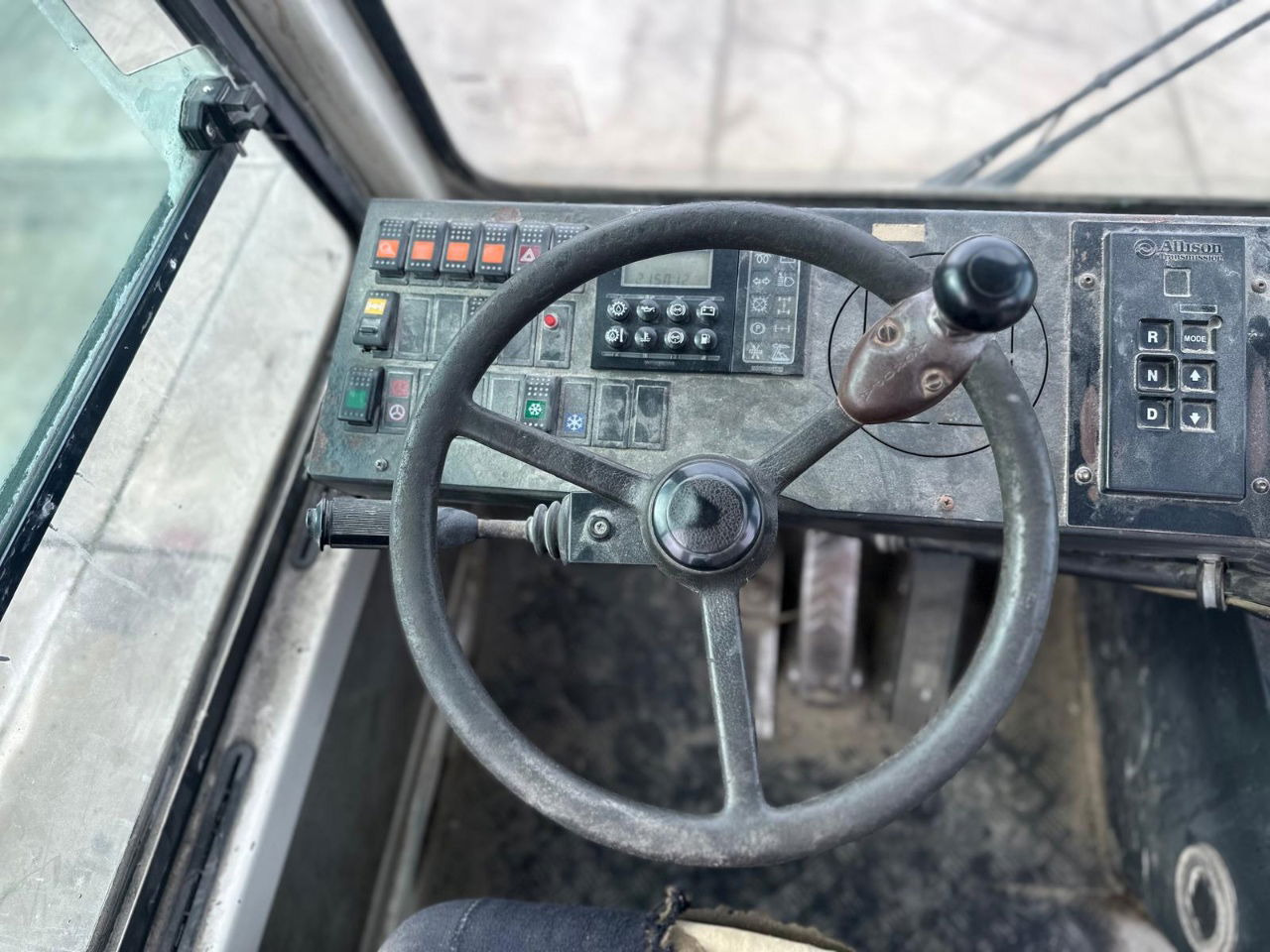 Terminalski traktor Terberg YT 180 VDL haakarm: slika 13