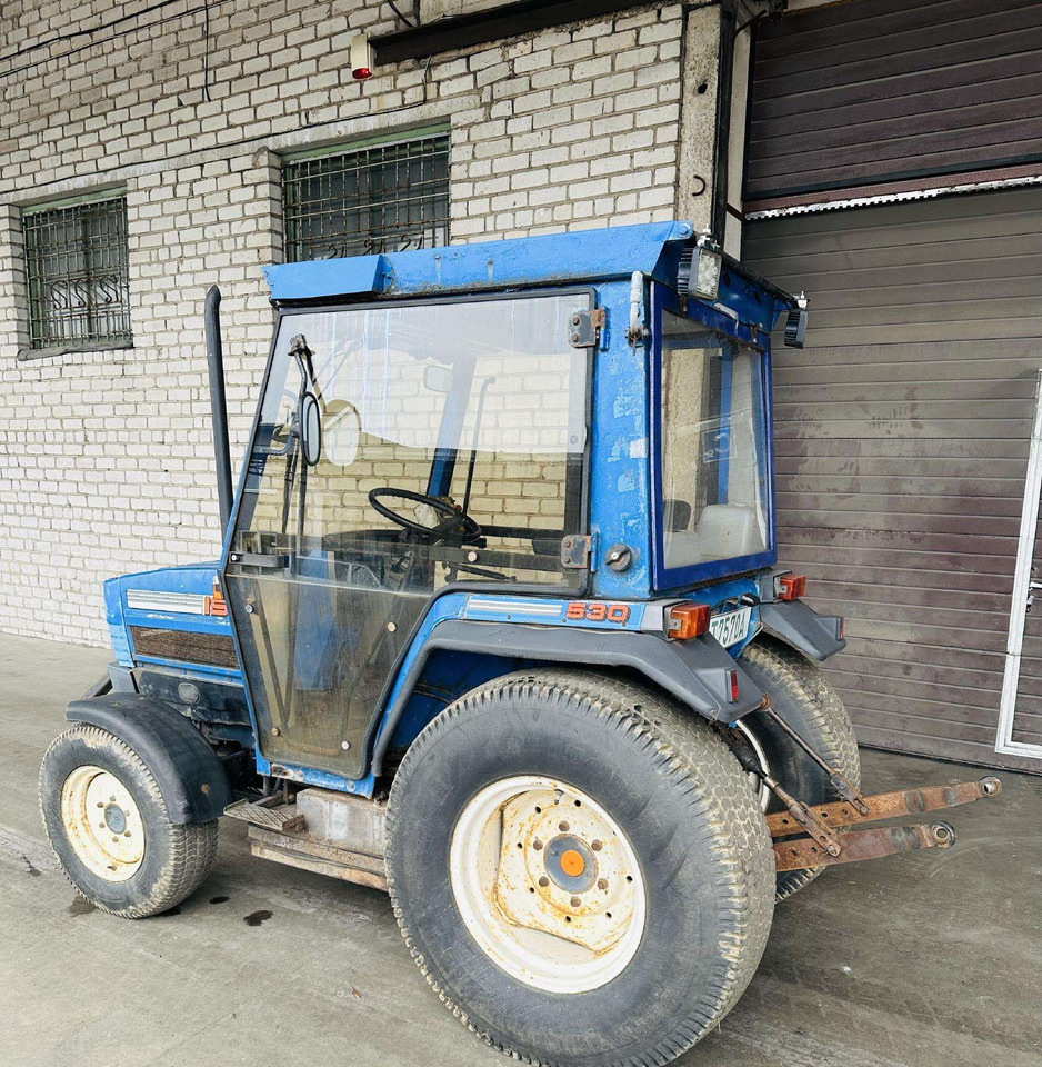 Iseki 530 - Traktor: slika 3 Iseki 530 - Traktor: slika 3