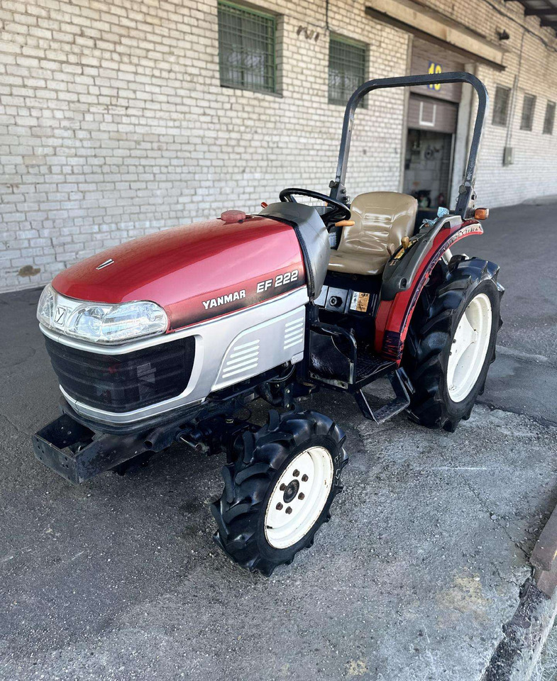 Yanmar EF222 - Traktor: slika 1 Yanmar EF222 - Traktor: slika 1