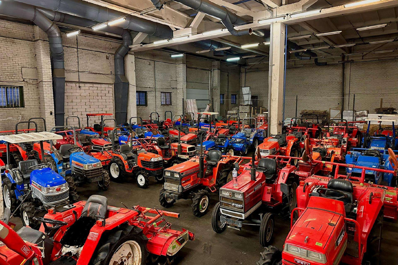 Yanmar F180 - Traktor: slika 4 Yanmar F180 - Traktor: slika 4
