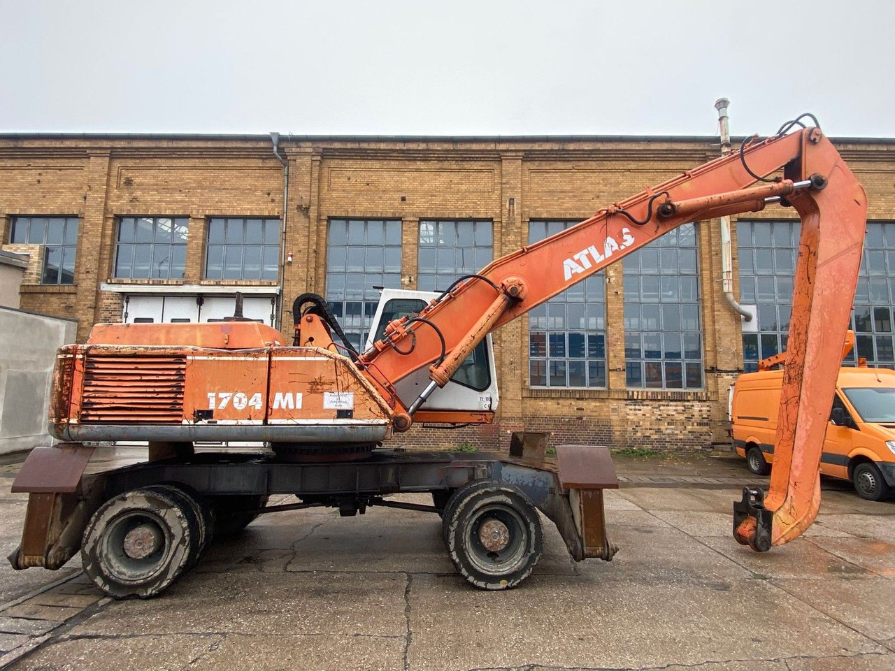 Atlas 1704 MI mit Greifer Umschlagbagger Lang - Bager na kolesih: slika 2 Atlas 1704 MI mit Greifer Umschlagbagger Lang - Bager na kolesih: slika 2