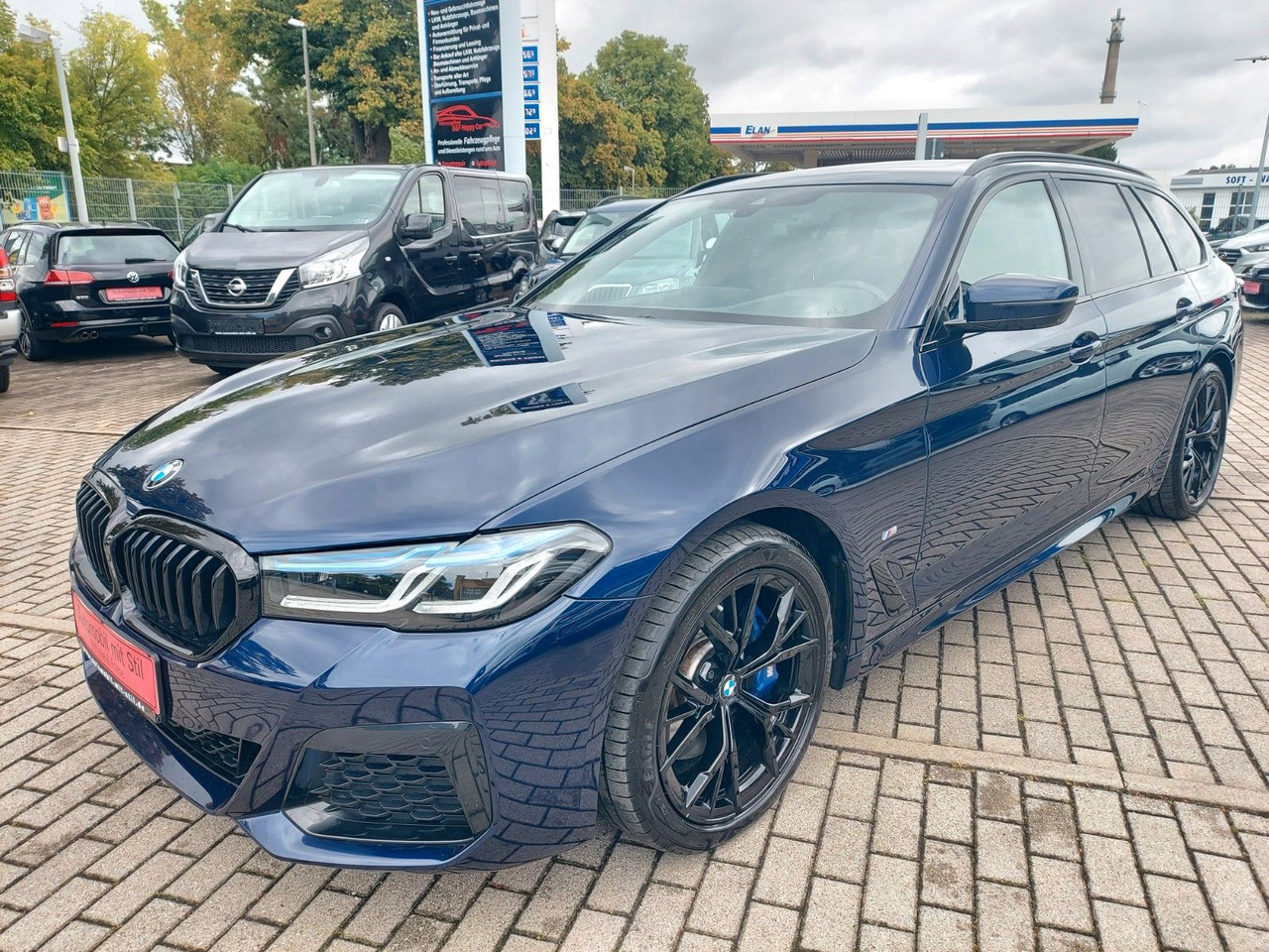 BMW 520 Touring d xDrive M Sport Pro H&K Standheiz - Karavan: slika 5 BMW 520 Touring d xDrive M Sport Pro H&K Standheiz - Karavan: slika 5