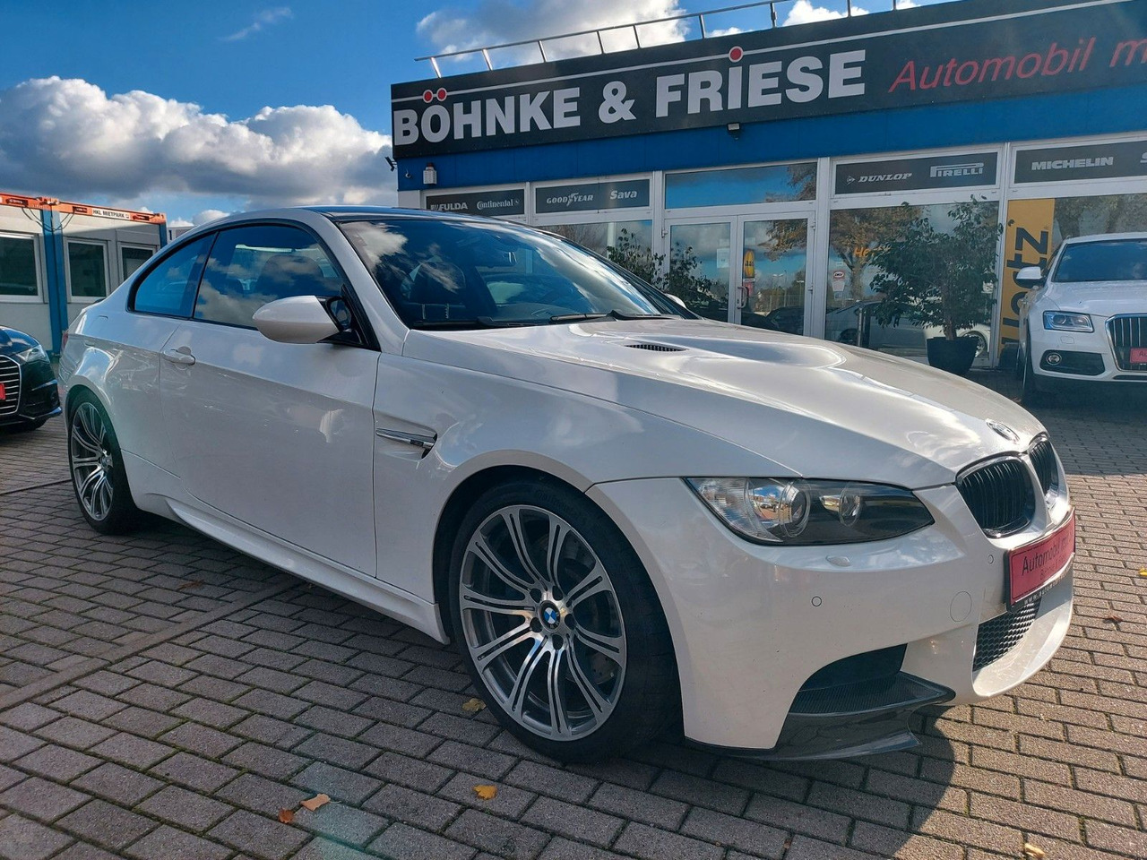 BMW M3 Coupe M-Sport Leder Xenon Navi PDC - Coupe: slika 1 BMW M3 Coupe M-Sport Leder Xenon Navi PDC - Coupe: slika 1
