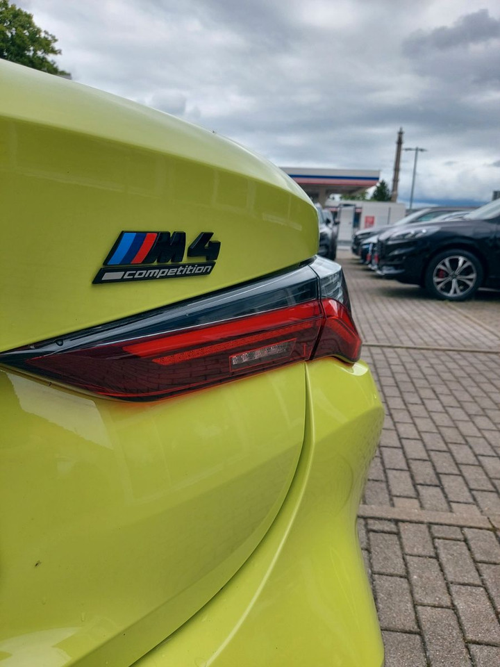 BMW M4 Cabrio G83 xDrive Competition M-Sport H&K - Avtomobil: slika 2 BMW M4 Cabrio G83 xDrive Competition M-Sport H&K - Avtomobil: slika 2