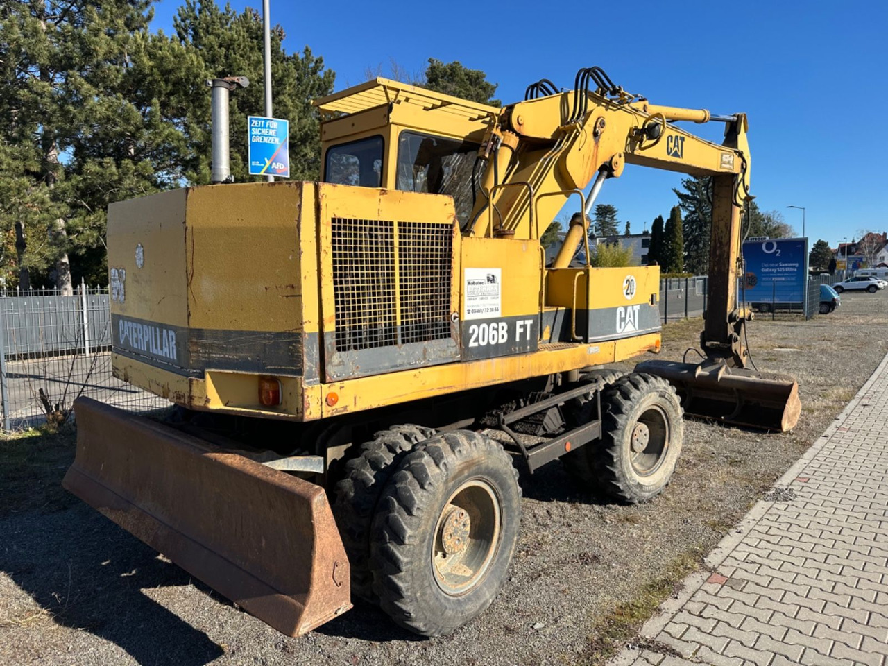 CAT 206 B FT + SCHAUFELN 2X GR. - Bager na kolesih: slika 2 CAT 206 B FT + SCHAUFELN 2X GR. - Bager na kolesih: slika 2