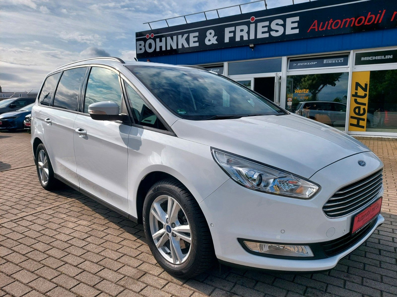 Ford Galaxy 7 Sitze Navi Kamera Tempo SignAssist - Potniški kombi: slika 1 Ford Galaxy 7 Sitze Navi Kamera Tempo SignAssist - Potniški kombi: slika 1