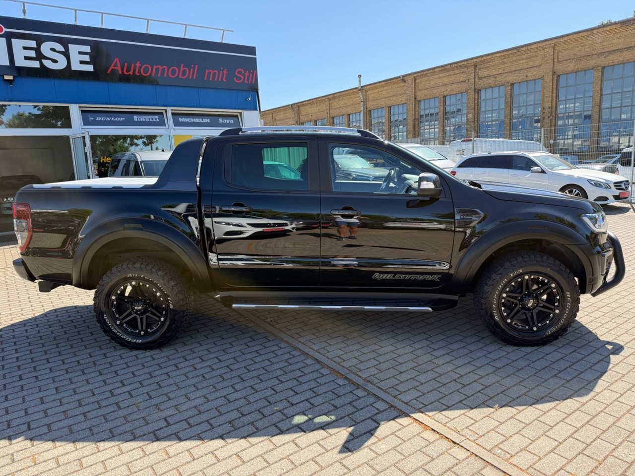Ford Ranger Wildtrak Doppelkabine 4x4 Raptor LED NAVI - SUV: slika 3 Ford Ranger Wildtrak Doppelkabine 4x4 Raptor LED NAVI - SUV: slika 3