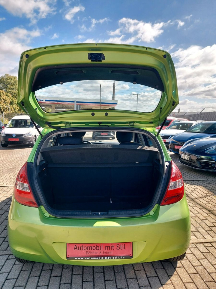 Avtomobil Hyundai i20 Klima USB 5 Türen: slika 15 Avtomobil Hyundai i20 Klima USB 5 Türen: slika 15