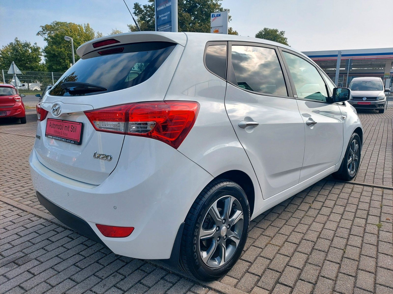 Hyundai ix20 Passion Automatik Klima PDC AHK - Avtomobil: slika 5 Hyundai ix20 Passion Automatik Klima PDC AHK - Avtomobil: slika 5