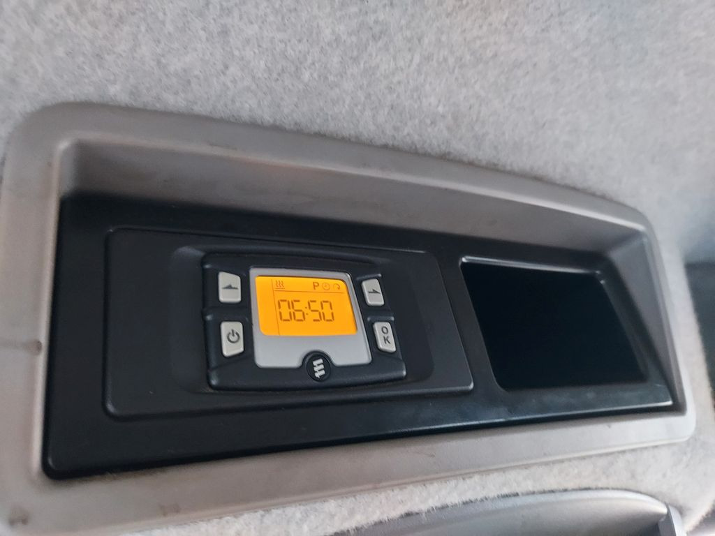 Mercedes-Benz Sprinter II DoKa 316 CDI 4X4 Pritsche 6 Sitze Mercedes-Benz Sprinter II DoKa 316 CDI 4X4 Pritsche 6 Sitze - Dostavno vozilo s ponjavo, Dostavno vozilo z dvojno kabino: slika 2 Mercedes-Benz Sprinter II DoKa 316 CDI 4X4 Pritsche 6 Sitze Mercedes-Benz Sprinter II DoKa 316 CDI 4X4 Pritsche 6 Sitze - Dostavno vozilo s ponjavo, Dostavno vozilo z dvojno kabino: slika 2