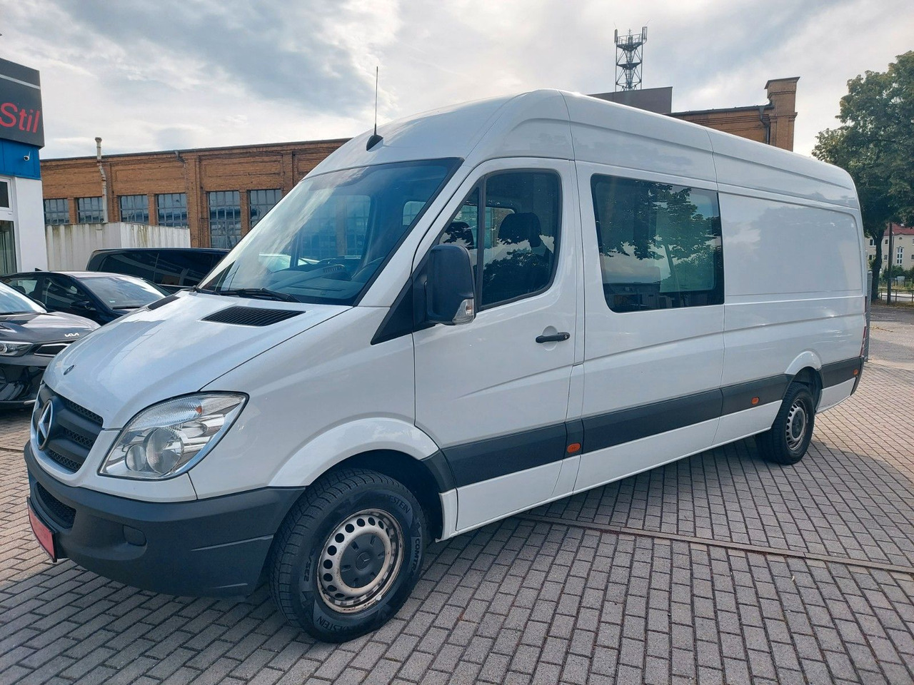 Mercedes-Benz Sprinter II Kasten 316 CDI MIXTO 6 SITZER MAXI - Potniški kombi: slika 4 Mercedes-Benz Sprinter II Kasten 316 CDI MIXTO 6 SITZER MAXI - Potniški kombi: slika 4