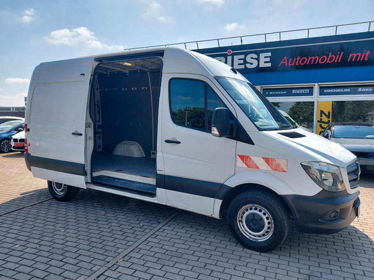 Mercedes-Benz Sprinter II Kasten 316 hoch lang Klima Standheiz - Potniški kombi: slika 1 Mercedes-Benz Sprinter II Kasten 316 hoch lang Klima Standheiz - Potniški kombi: slika 1