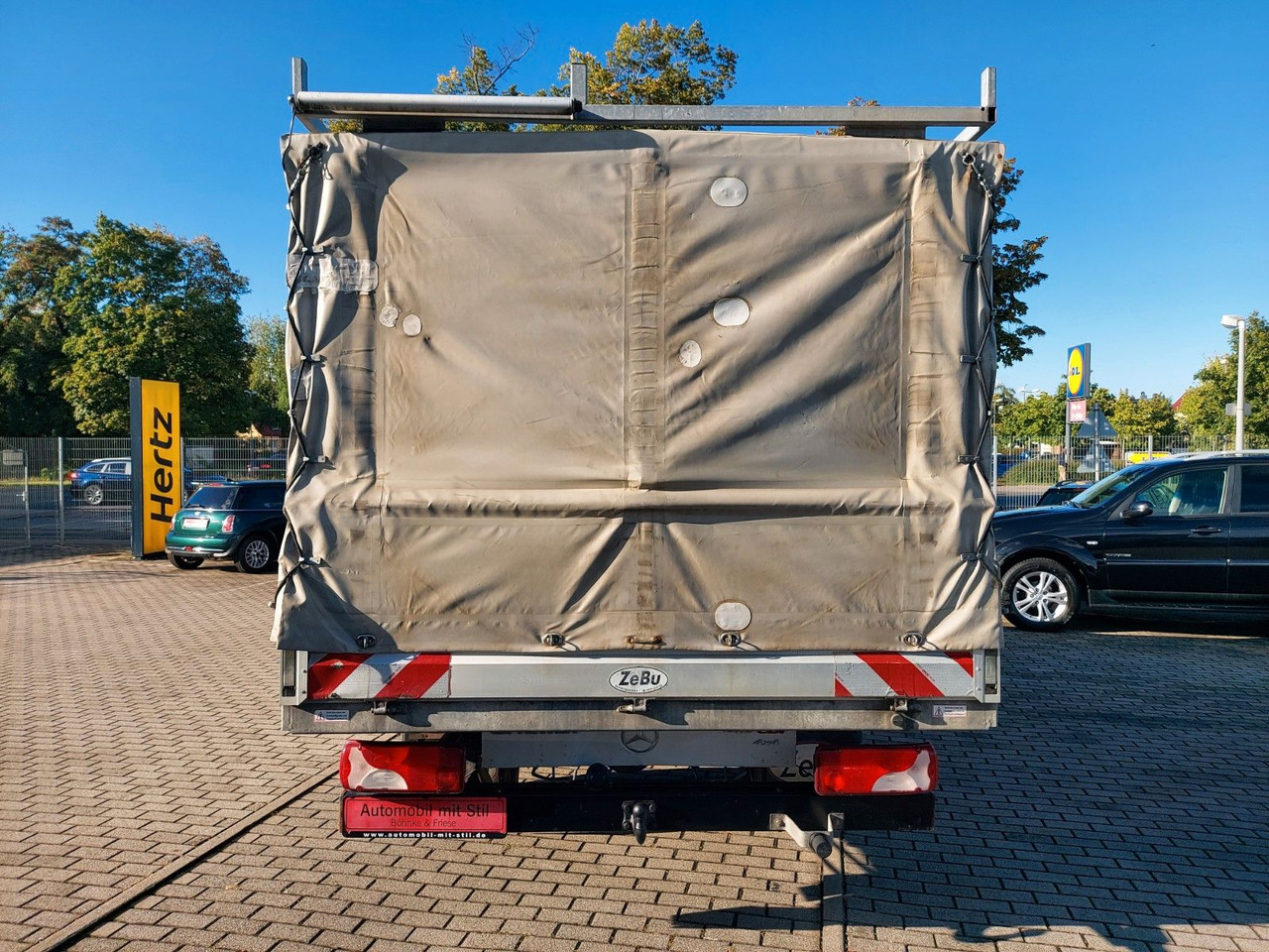 Mercedes-Benz Sprinter II Pritsche DoKa 516 4X4 Plane 6 Sitze - Dostavno vozilo s ponjavo, Dostavno vozilo z dvojno kabino: slika 5 Mercedes-Benz Sprinter II Pritsche DoKa 516 4X4 Plane 6 Sitze - Dostavno vozilo s ponjavo, Dostavno vozilo z dvojno kabino: slika 5