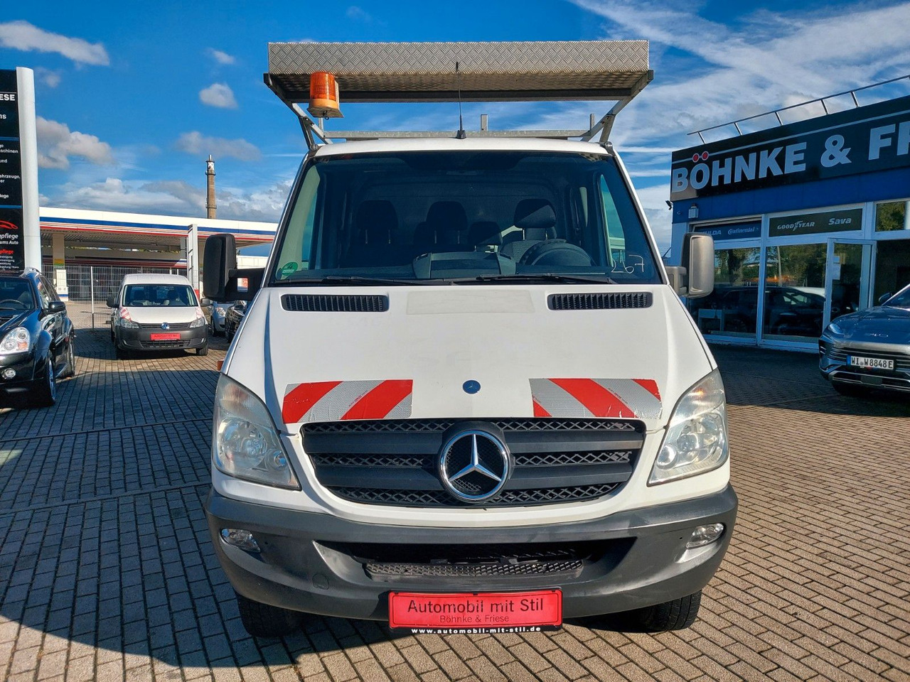 Mercedes-Benz Sprinter II Pritsche DoKa 516 4X4 Plane 6 Sitze - Dostavno vozilo s ponjavo, Dostavno vozilo z dvojno kabino: slika 2 Mercedes-Benz Sprinter II Pritsche DoKa 516 4X4 Plane 6 Sitze - Dostavno vozilo s ponjavo, Dostavno vozilo z dvojno kabino: slika 2