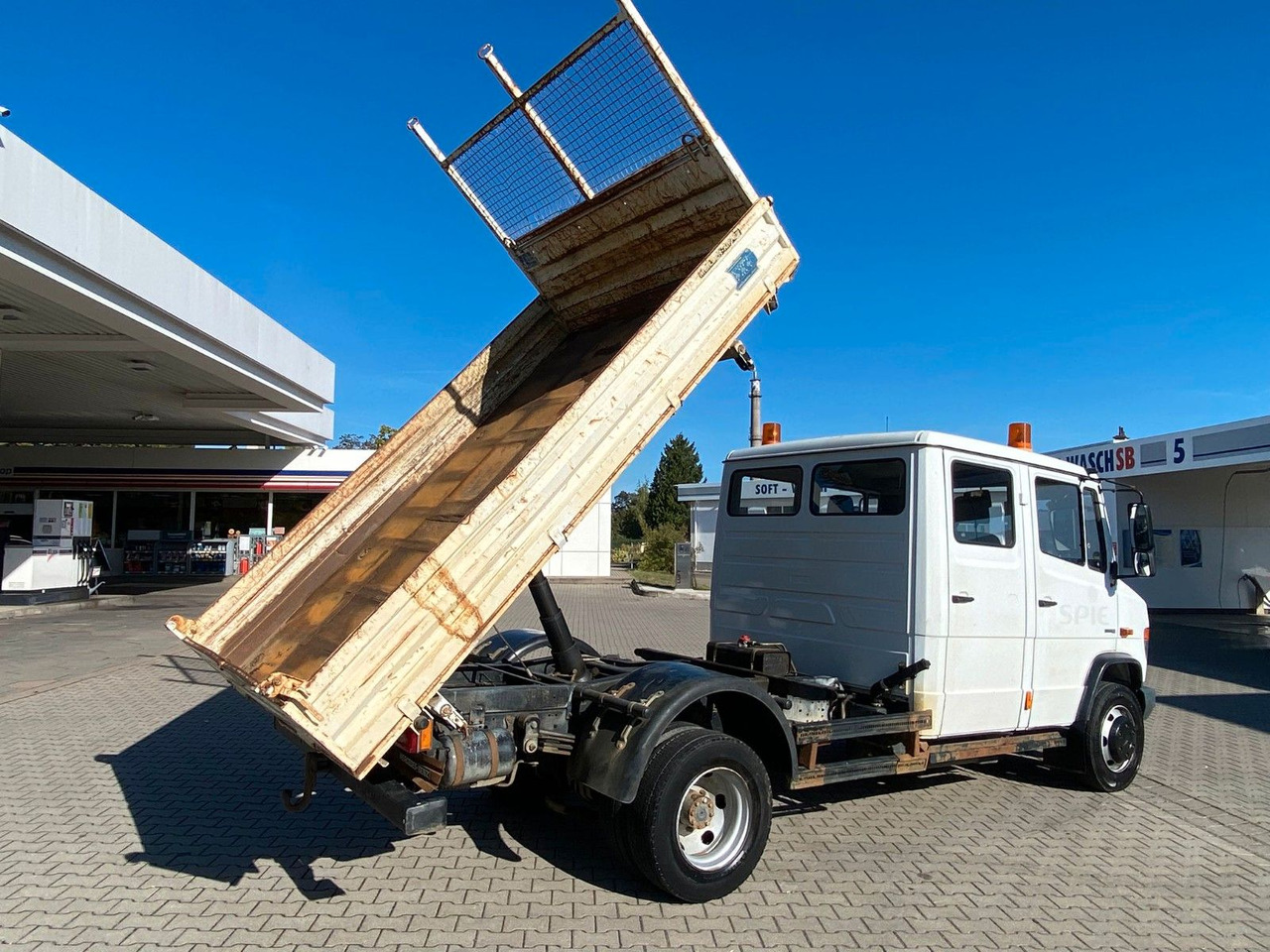 Mercedes-Benz VARIO 816D Doka 3 Seiten Kipper Meiller - Dostavno vozilo prekucnik, Dostavno vozilo z dvojno kabino: slika 4 Mercedes-Benz VARIO 816D Doka 3 Seiten Kipper Meiller - Dostavno vozilo prekucnik, Dostavno vozilo z dvojno kabino: slika 4