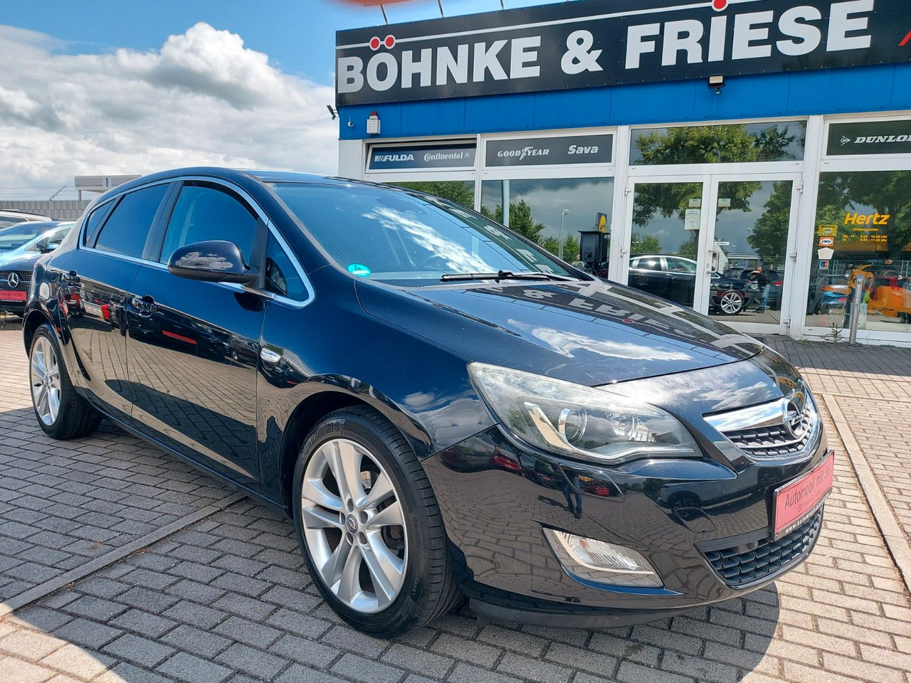 Opel Astra J Lim. 5-trg. Innovation Xenon Navi Sitzhe - Limuzina: slika 1 Opel Astra J Lim. 5-trg. Innovation Xenon Navi Sitzhe - Limuzina: slika 1