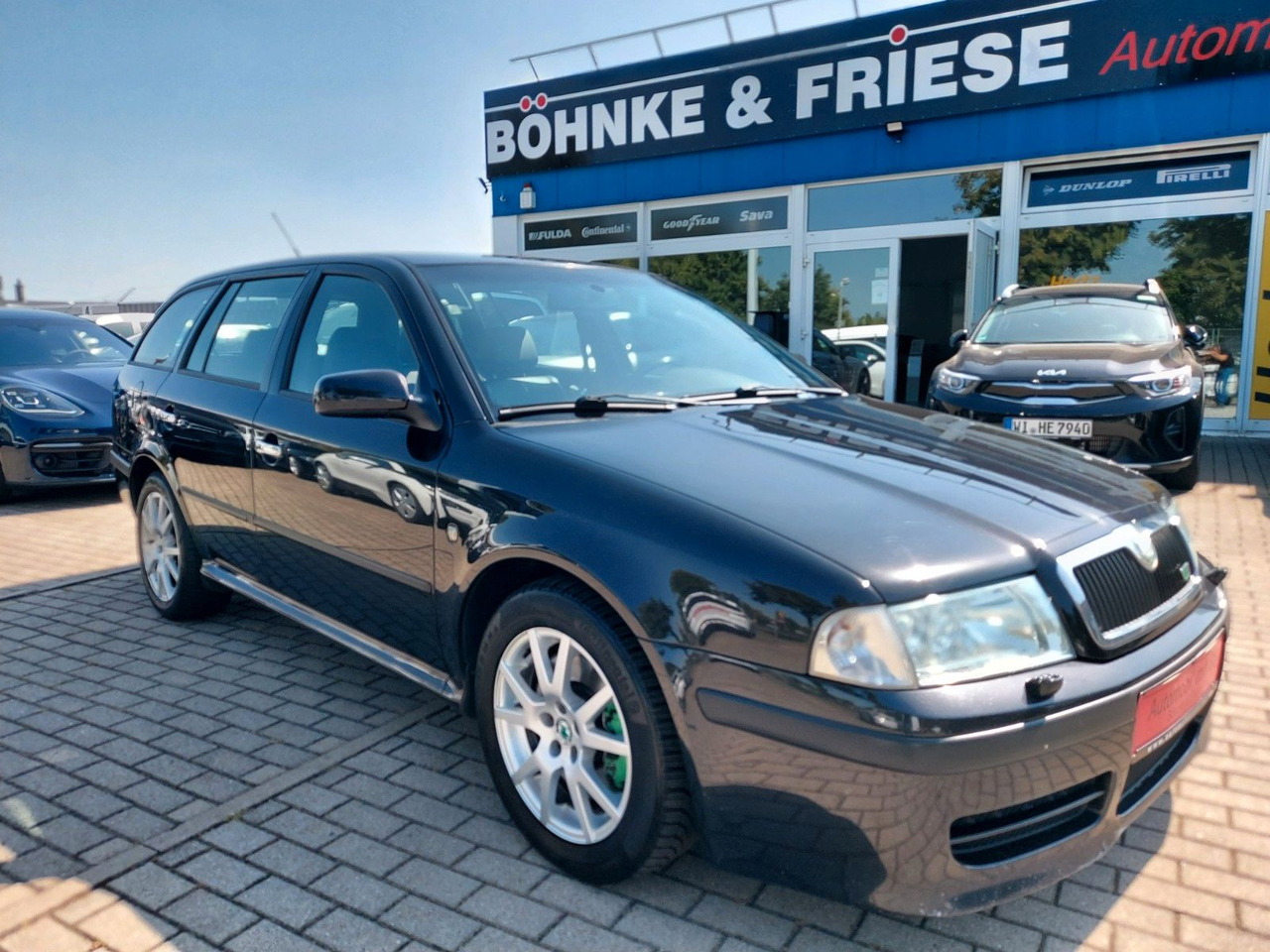 Skoda Octavia Combi RS Xenon DAB Teilleder AHK - Karavan: slika 1 Skoda Octavia Combi RS Xenon DAB Teilleder AHK - Karavan: slika 1