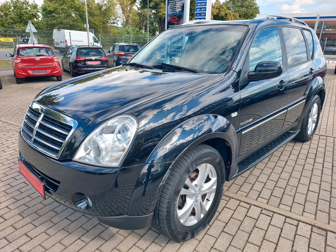 Ssangyong REXTON Rexton II Automatik 7 Sitze Leder 4x4 - SUV: slika 5 Ssangyong REXTON Rexton II Automatik 7 Sitze Leder 4x4 - SUV: slika 5
