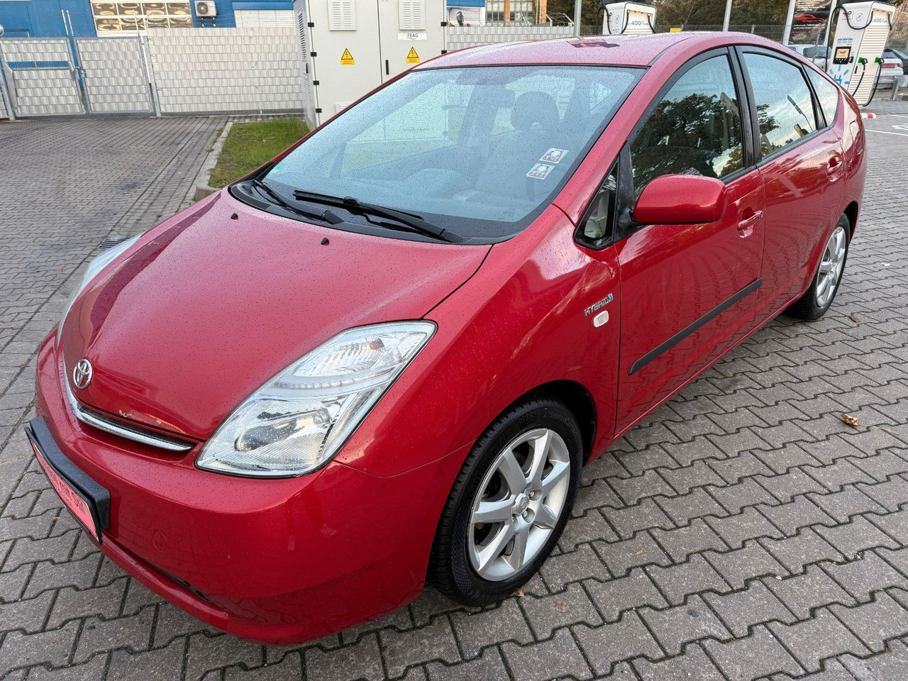 Toyota Prius Sol Automatik Klima Tempomat Bluetooth - Limuzina: slika 1 Toyota Prius Sol Automatik Klima Tempomat Bluetooth - Limuzina: slika 1