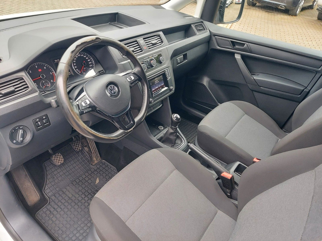 Potniški kombi Volkswagen Caddy Kasten Klima Xenon Bluetooth: slika 19