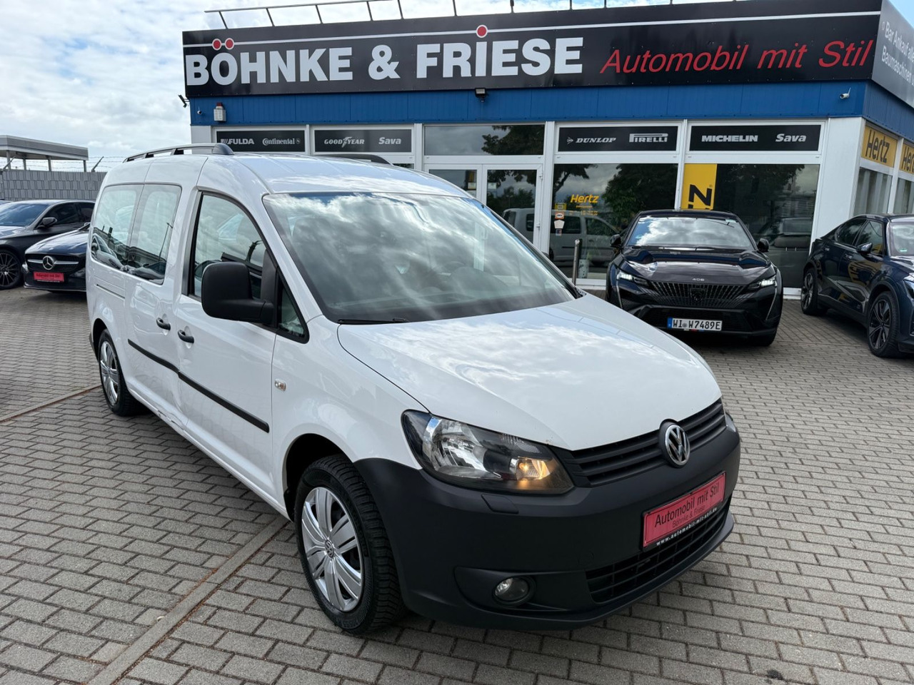 Volkswagen Caddy Maxi KastenKombi 5 SITZER KLIMAA SHZ AHK - Potniški kombi: slika 1 Volkswagen Caddy Maxi KastenKombi 5 SITZER KLIMAA SHZ AHK - Potniški kombi: slika 1