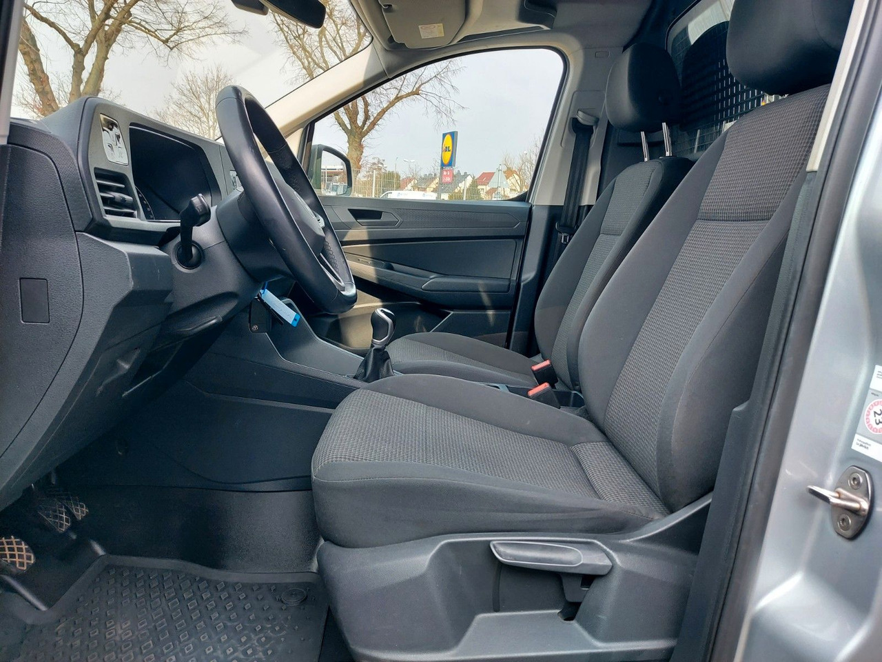 Nov Mali kombi Volkswagen Caddy Maxi LED Klima Sitzheizung  ACC PDC Kamera: slika 11
