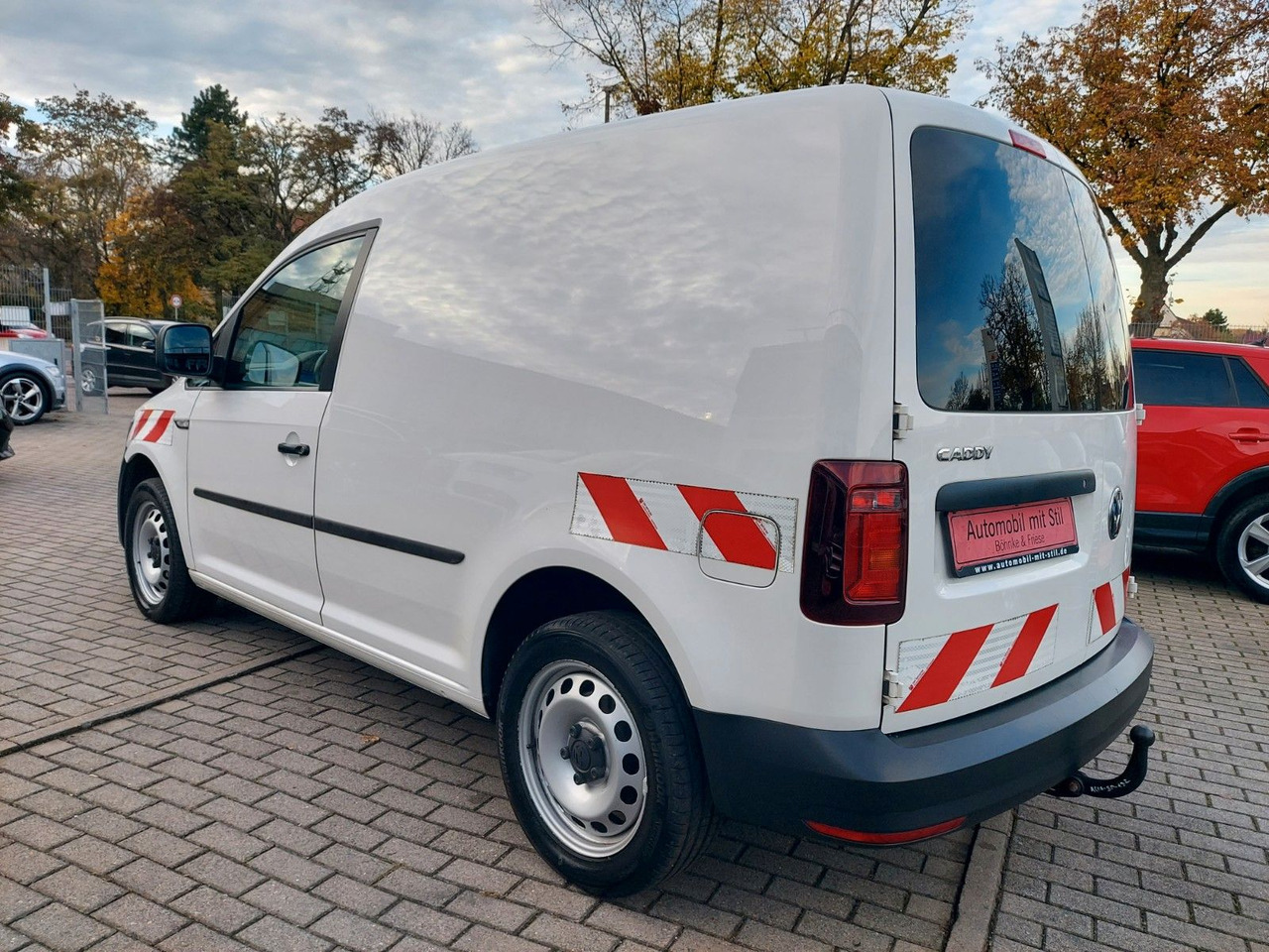 Volkswagen Caddy Nfz Kasten BMT LED AHK 11/26 TÜV - Potniški kombi: slika 5 Volkswagen Caddy Nfz Kasten BMT LED AHK 11/26 TÜV - Potniški kombi: slika 5