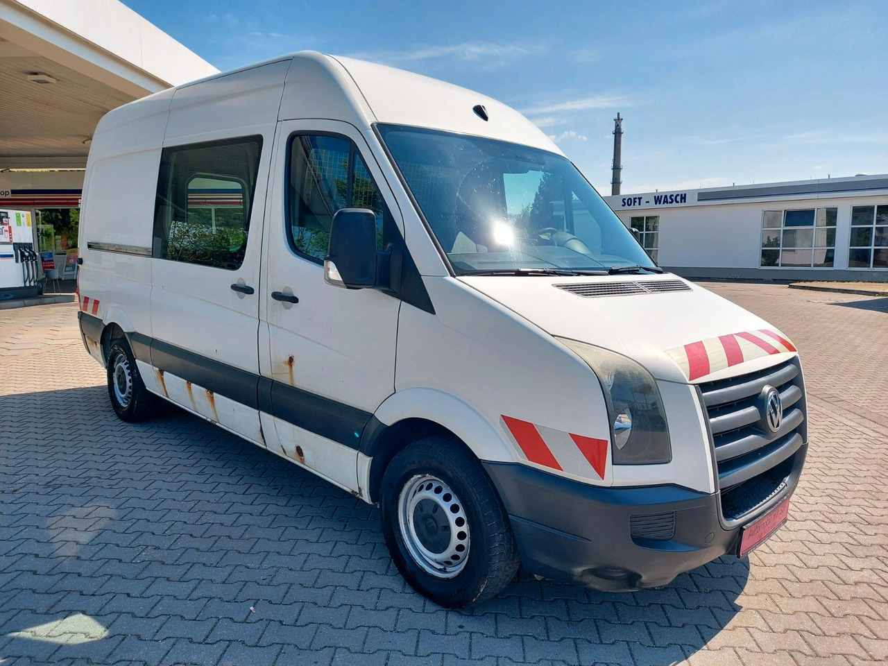 Volkswagen Crafter Kasten 35 mittel L2H2 Hochdach KLIMA AHK - Potniški kombi: slika 1 Volkswagen Crafter Kasten 35 mittel L2H2 Hochdach KLIMA AHK - Potniški kombi: slika 1