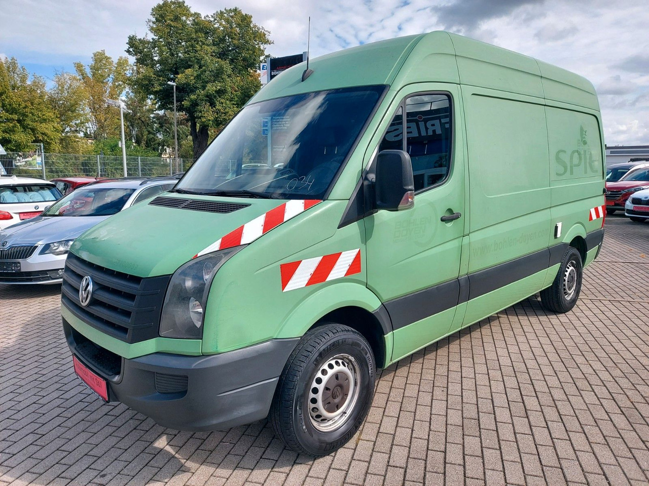 Volkswagen Crafter Kasten 35 mittel L2H2 Hochdach Klima AHK - Furgon: slika 4 Volkswagen Crafter Kasten 35 mittel L2H2 Hochdach Klima AHK - Furgon: slika 4