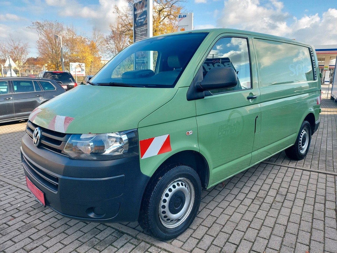 Volkswagen T5 Transporter Kasten 4Motion KLIMA STANDHEIZUN - Potniški kombi: slika 2 Volkswagen T5 Transporter Kasten 4Motion KLIMA STANDHEIZUN - Potniški kombi: slika 2