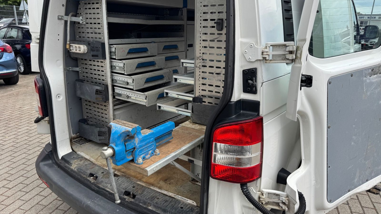 Volkswagen T5 Transporter Kasten-Kombi Lang 4Motion KLIMA - Potniški kombi: slika 2 Volkswagen T5 Transporter Kasten-Kombi Lang 4Motion KLIMA - Potniški kombi: slika 2
