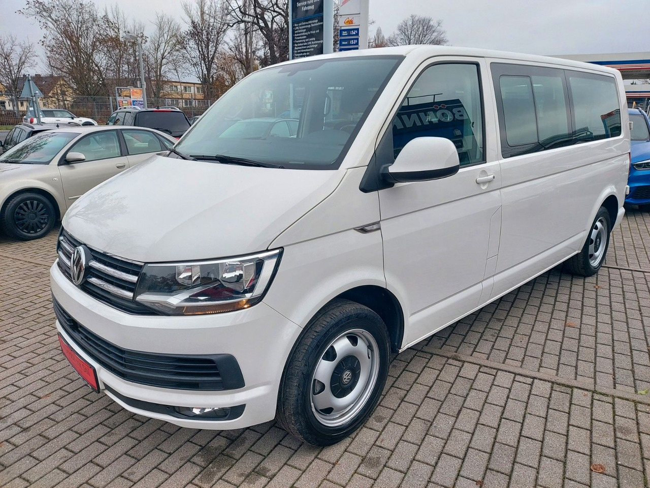 Volkswagen T6 Caravelle Comfortline Lang DSG 8 Sitze ACC - Potniški kombi: slika 4 Volkswagen T6 Caravelle Comfortline Lang DSG 8 Sitze ACC - Potniški kombi: slika 4