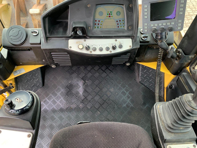 Bomag BW 226 DH-4I BVC NVT - Kompaktor: slika 4 Bomag BW 226 DH-4I BVC NVT - Kompaktor: slika 4
