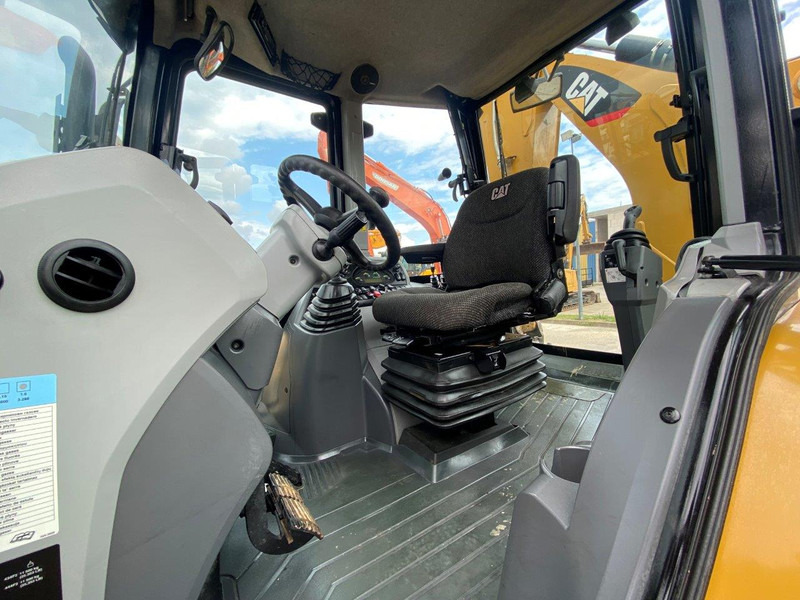 Caterpillar 432F2 NVT - Bager nakladalec: slika 3 Caterpillar 432F2 NVT - Bager nakladalec: slika 3