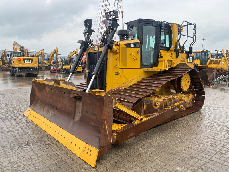 Caterpillar D6T LGP NVT - Buldožer: slika 4 Caterpillar D6T LGP NVT - Buldožer: slika 4