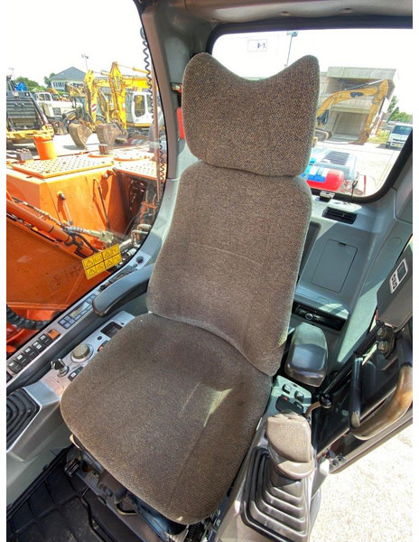 Doosan DX170W NVT - Bager na kolesih: slika 4 Doosan DX170W NVT - Bager na kolesih: slika 4