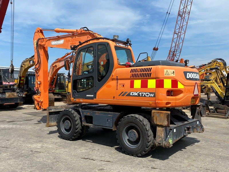 Doosan DX170W NVT - Bager na kolesih: slika 1 Doosan DX170W NVT - Bager na kolesih: slika 1