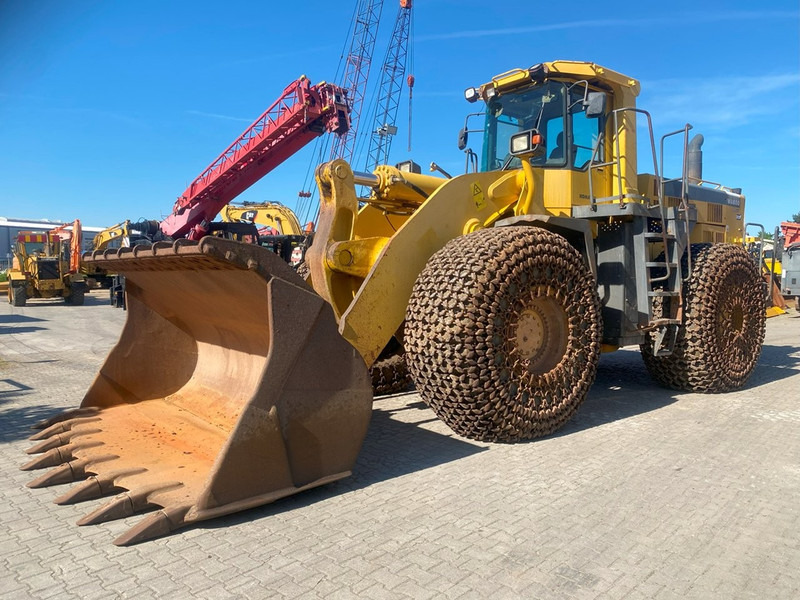 Komatsu WA600-3 NVT - Kolesni nakladalec: slika 1 Komatsu WA600-3 NVT - Kolesni nakladalec: slika 1