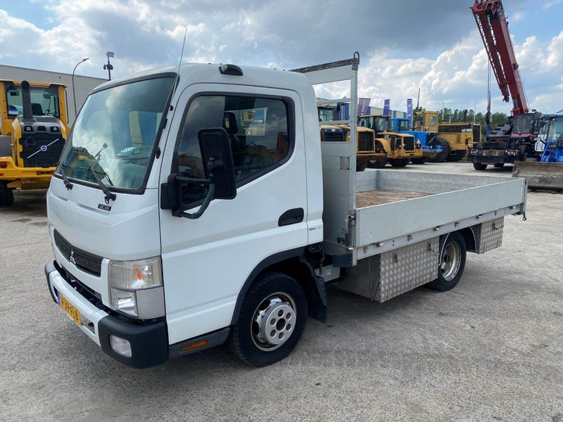 Mitsubishi Fuso Canter 3C18 NVT - Tovornjak s kesonom: slika 3 Mitsubishi Fuso Canter 3C18 NVT - Tovornjak s kesonom: slika 3