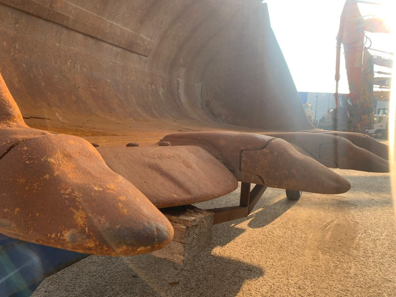 Volvo L350 F - Žlica: slika 5 Volvo L350 F - Žlica: slika 5