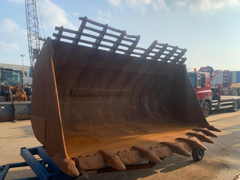 Volvo L350 F - Žlica: slika 2 Volvo L350 F - Žlica: slika 2