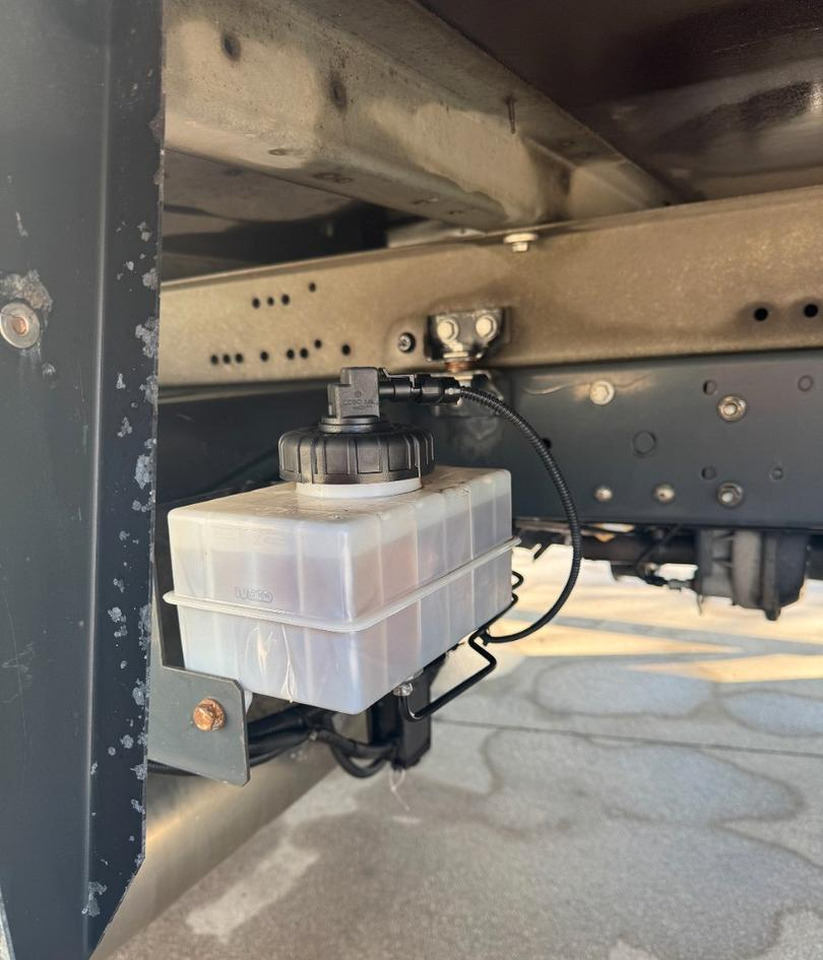 Eurocargo furgone e sponda - Tovornjak zabojnik: slika 5 Eurocargo furgone e sponda - Tovornjak zabojnik: slika 5