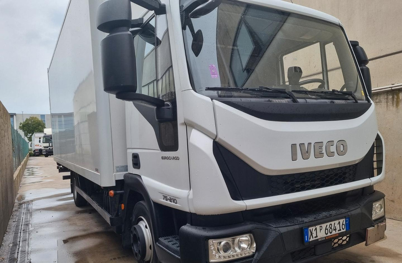 Iveco 75e21 p furgone e sponda euro 6 - Tovornjak zabojnik: slika 2 Iveco 75e21 p furgone e sponda euro 6 - Tovornjak zabojnik: slika 2