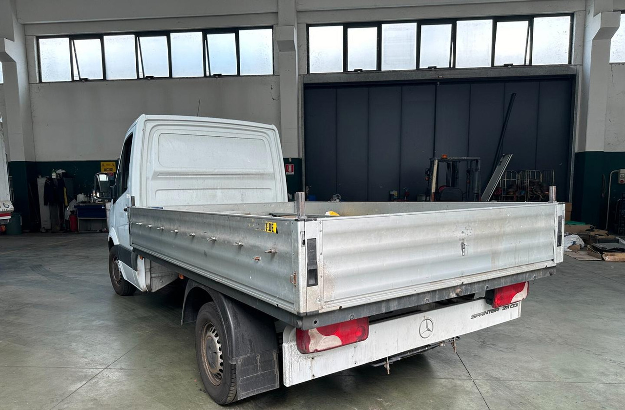 Mercedes Benz 211 centina euro 6 - Dostavno vozilo s ponjavo: slika 5 Mercedes Benz 211 centina euro 6 - Dostavno vozilo s ponjavo: slika 5