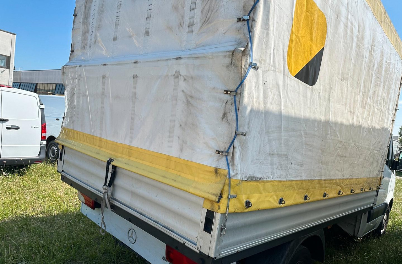 Mercedes Benz 211 centina euro 6 - Dostavno vozilo s ponjavo: slika 4 Mercedes Benz 211 centina euro 6 - Dostavno vozilo s ponjavo: slika 4